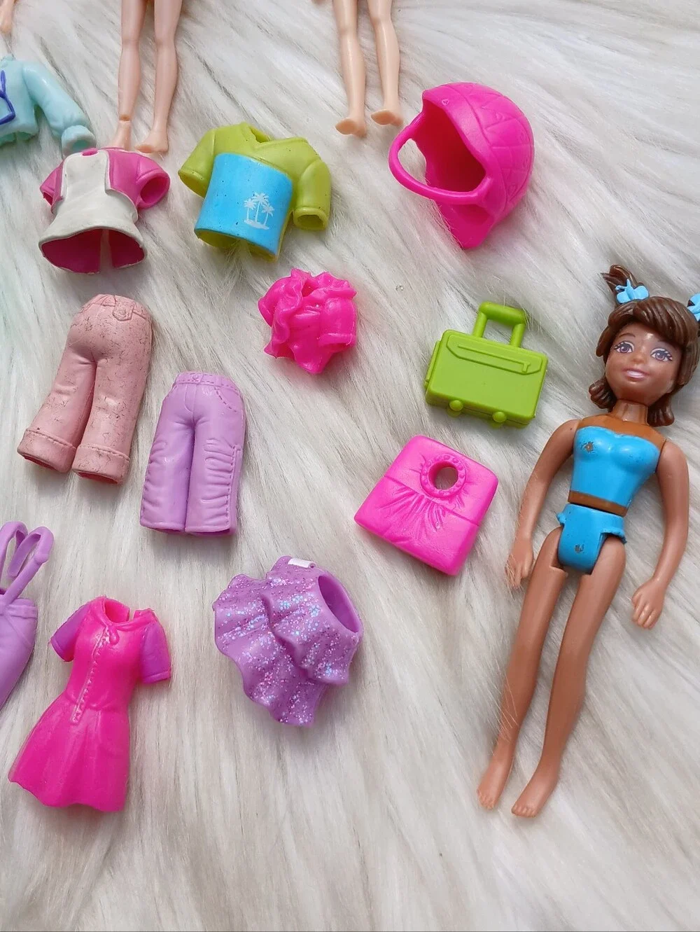 Polly Pocket Lot 6 Figures Mini Dolls Clothing Clothes Accessories y2k - modern